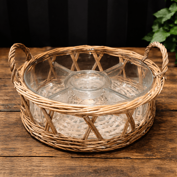 Hovedbilde Snackskål i glass i flettet kurv med 4 rom